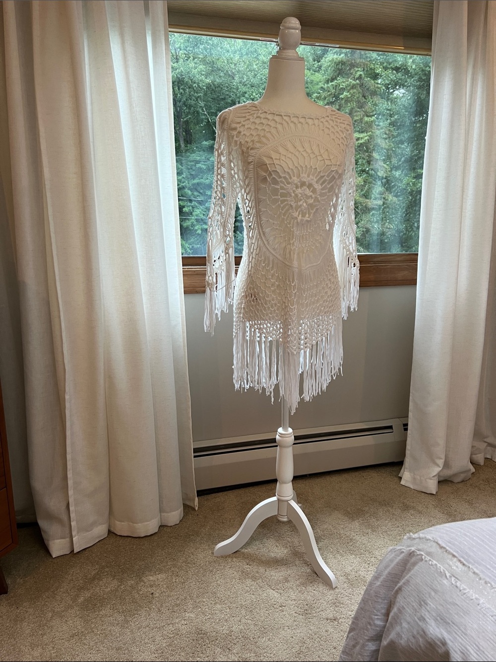 Cupshe White Crochet Fringe Swim Coverup - Picture 4 of 6